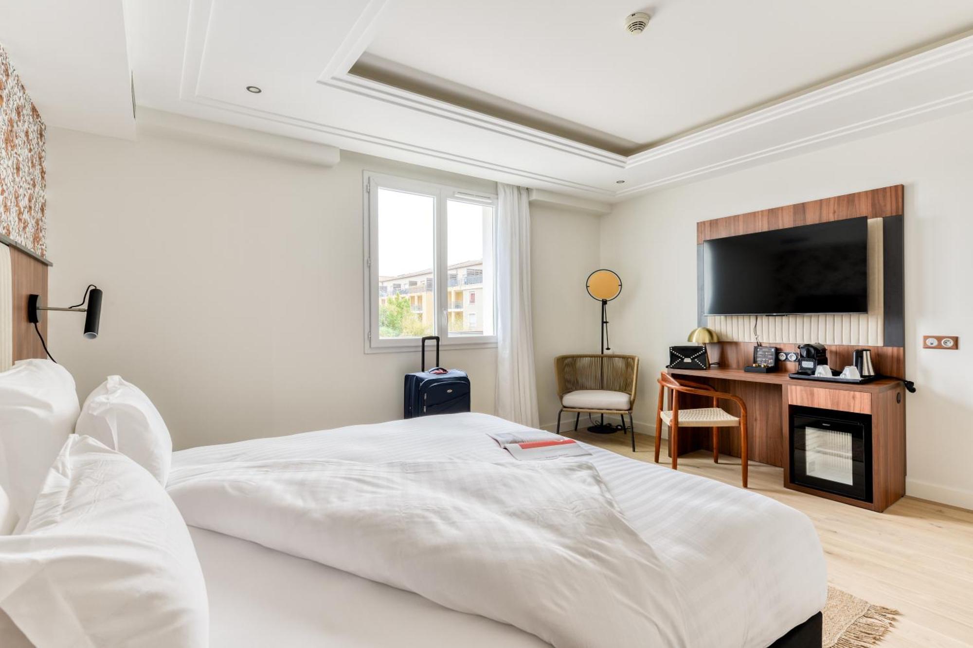Zenitude Hotel La Valadiere, Ascend Hotel Collection Juvignac Eksteriør bilde
