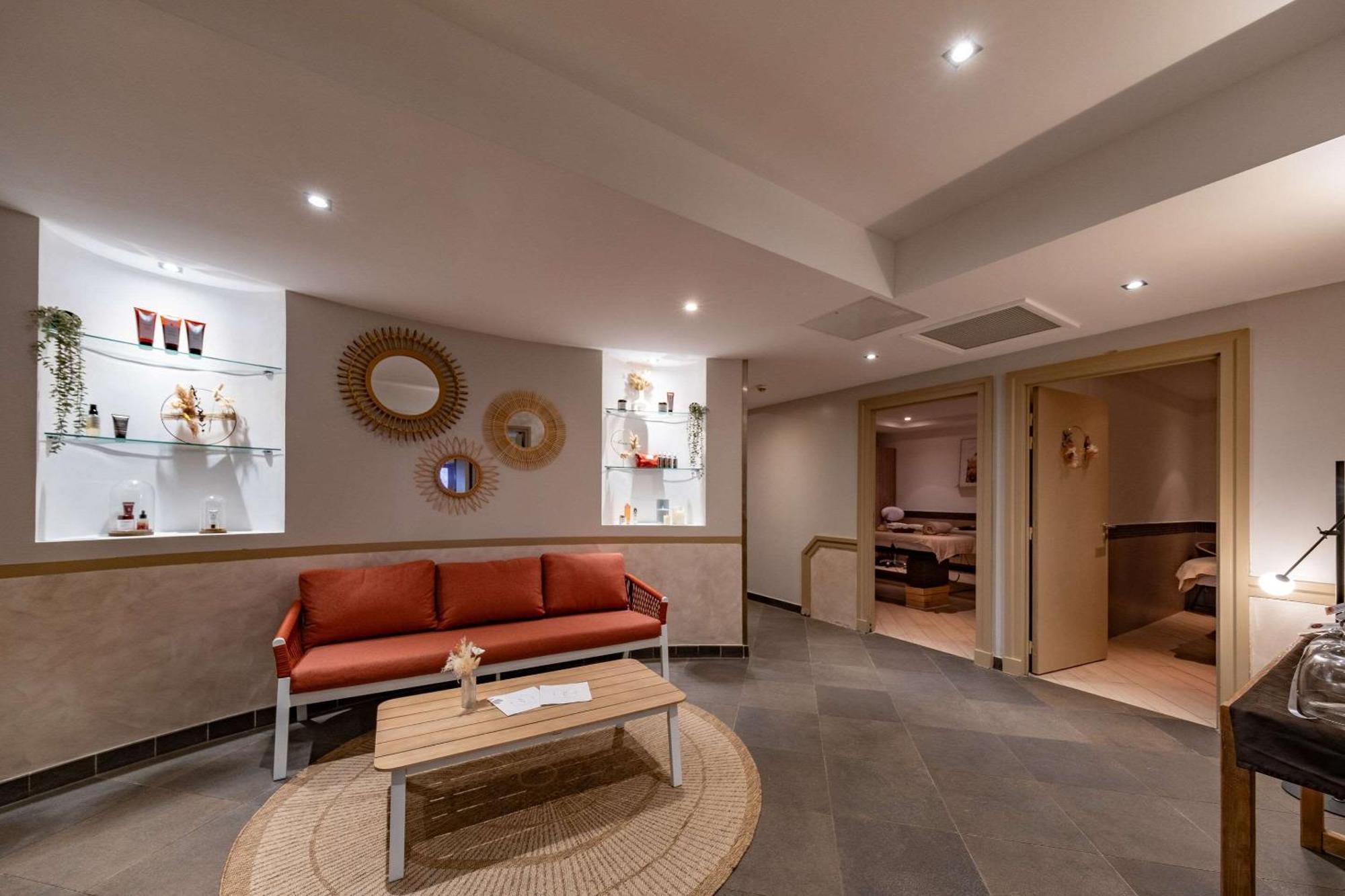 Zenitude Hotel La Valadiere, Ascend Hotel Collection Juvignac Eksteriør bilde